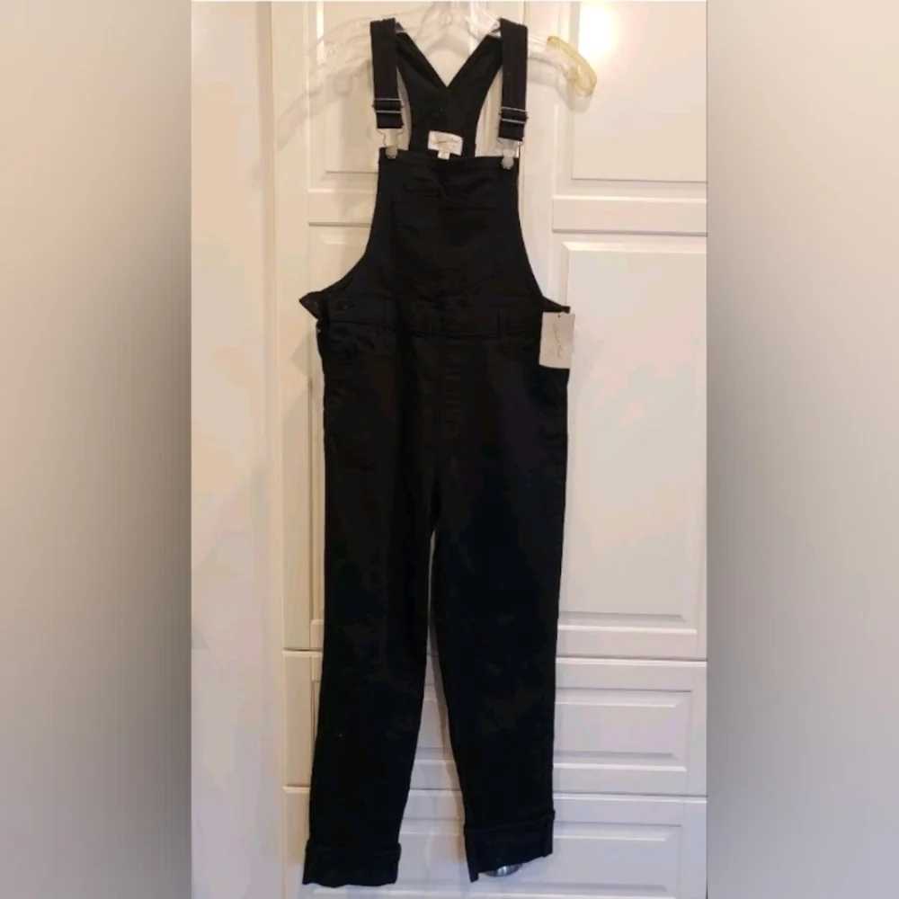 Universal thread Women's 90's Slim  Denim Jumpsuit Black